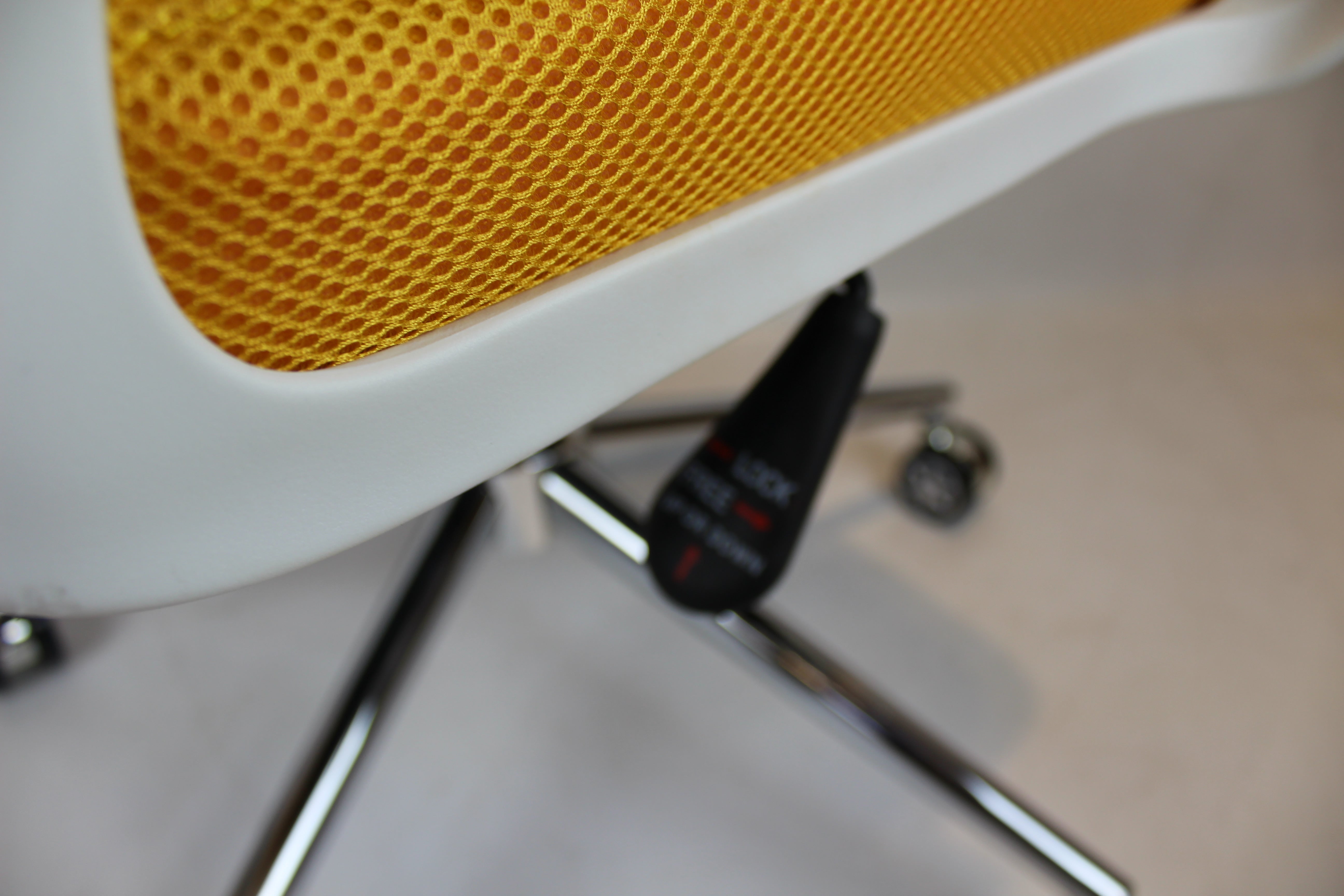 Modern Office Chair with Yellow Mesh - DH-086
